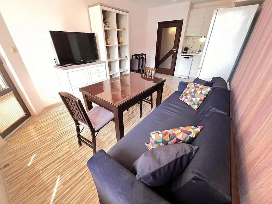 Apartment Cozy Varna