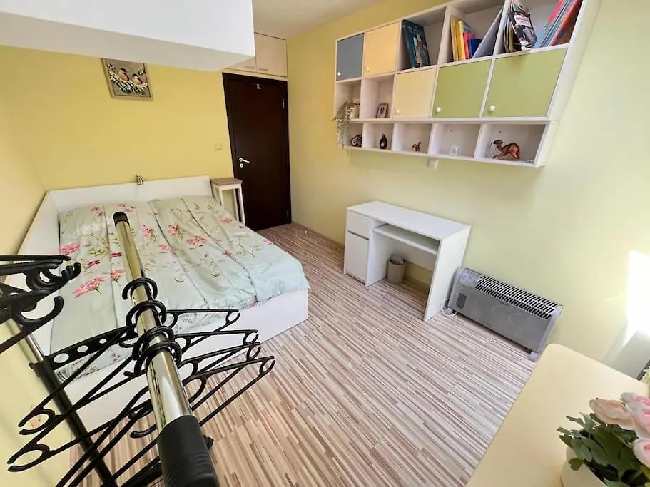 Apartment Cozy Varna